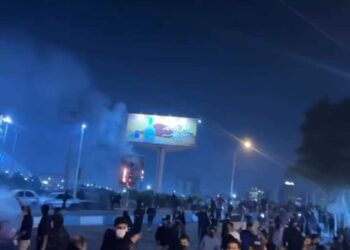 بعد انقطاع الإنترنت في إيران.. دعوات لماسك لتزويد المحتجين بالإنترنت الفضائي "ستارلينك" 2026