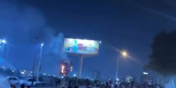 بعد انقطاع الإنترنت في إيران.. دعوات لماسك لتزويد المحتجين بالإنترنت الفضائي "ستارلينك" 2026