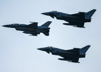 الجيش الأمريكي يستهدف مواقع “داعش” في سوريا مجددًا بعد مقتل جنديين في تدمر 2026