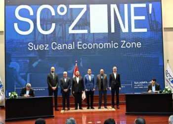 مصر تطلق مشروعين عملاقين في الطاقة المتجددة باستثمارات تتجاوز 1.8 مليار دولار 5 مصر تطلق مشروعين عملاقين في الطاقة المتجددة باستثمارات تتجاوز 1.8 مليار دولار 2026