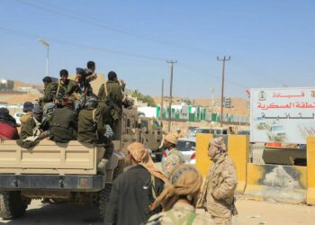 اليمن يعلن مرحلة جديدة: العليمي يوحّد القوات الجنوبية ويعيد ضبط الأمن 2026