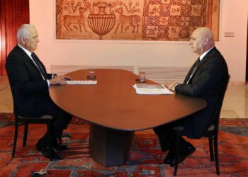 رئيس لبنان يحسم ملف السلاح: لا دولة بلا احتكار القوة… وسياسة المحاور دمّرت البلاد 4 رئيس لبنان يحسم ملف السلاح: لا دولة بلا احتكار القوة… وسياسة المحاور دمّرت البلاد 2026