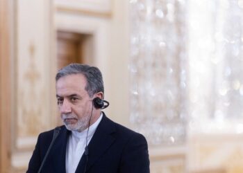 إيران تكشف عن رسائل إرهابية لتحويل الاحتجاجات إلى فوضى مسلحة 2026