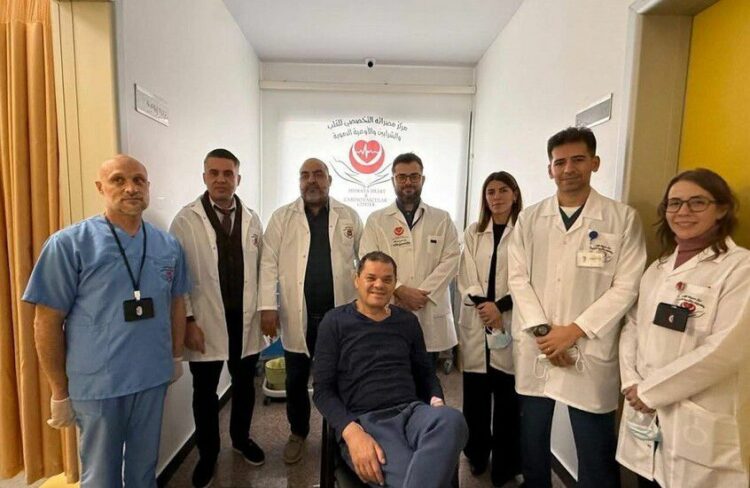 الدبيبة يظهر لأول مرة بعد جراحة عاجلة بالقلب ويؤكد: حالتي مستقرة وسأواصل إدارة شؤون الدولة 1 الدبيبة يظهر لأول مرة بعد جراحة عاجلة بالقلب ويؤكد: حالتي مستقرة وسأواصل إدارة شؤون الدولة 2026