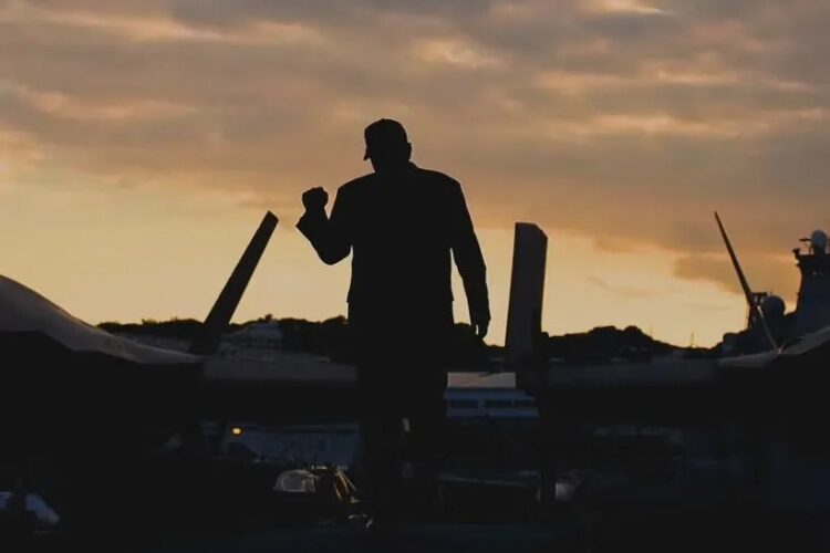 جميع الخيارات على الطاولة".. البيت الأبيض يحذر إيران من "عواقب وخيمة" وترامب يراقب تعليق الإعدامات 2026