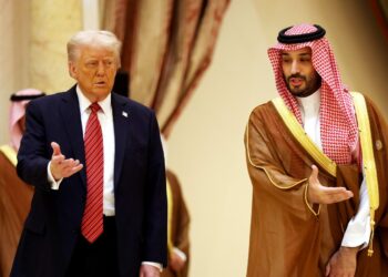 بقيادة محمد بن سلمان… السعودية وعُمان وقطر تتحرك دبلوماسيًا لثني ترامب عن الخيار العسكري ضد إيران 2026