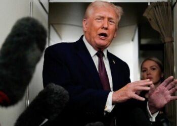 إيران : المظاهرات تدخل مرحلة خطيرة وترامب يصدر تحذيرًا عاجلا للأمريكيين في إيران " غادروا فوراً 2026