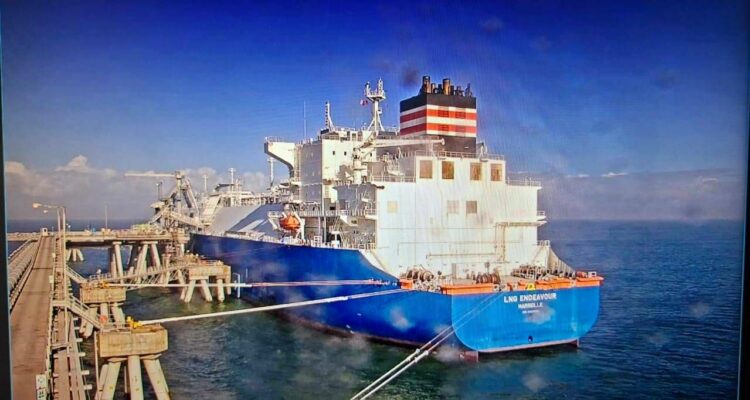 خرائط بحرية ملتهية وتحالفات متقلبه : صراع الغاز فى شرق المتوسط إلى أين ؟ 2026