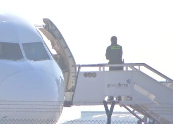 استنفار في مطار برشلونة.. هبوط اضطراري لطائرة تركية بعد تهديد بوجود قنبلة 2026