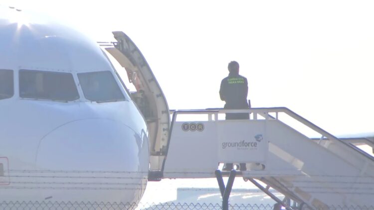 استنفار في مطار برشلونة.. هبوط اضطراري لطائرة تركية بعد تهديد بوجود قنبلة 2026