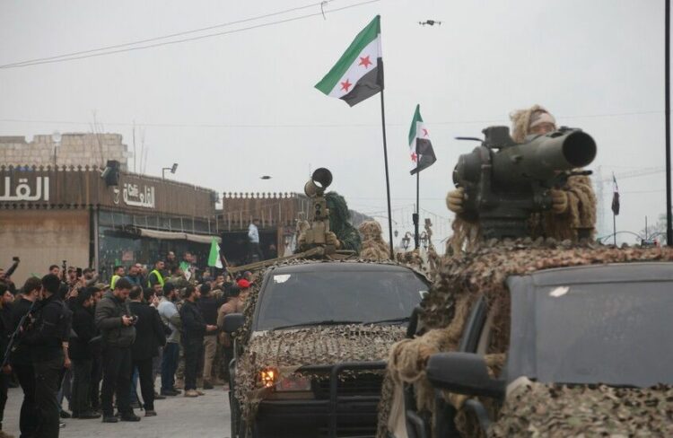 انشقاقات جديدة في صفوف “قسد” على جبهة دير حافر… والجيش السوري يتدخل لتأمين العناصر 2026