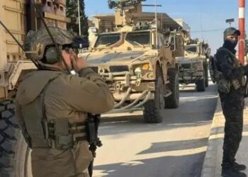 سوريا : الألاف يهربون من حلب ووزارة الدفاع تنفى أى تدخل منها وتحمل قوات قسد المسئوليه 2026