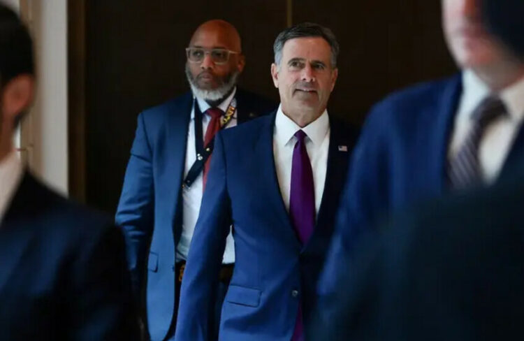 بأمر من ترامب.. مدير الـ CIA يكرس حكومة رودريغيز كخيار "الاستقرار العملي" بعد رحيل مادورو 2026