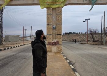 قوات الشرع تبسط سيطرتها على "دير حافر" و"قسد" تتهم دمشق بالإخلال باتفاق الانسحاب 2026