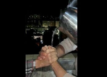 مصر تحذر من تحدي “الصداقة الساخنة”: تريند عالمي قد ينتهي بالوفاة 2026