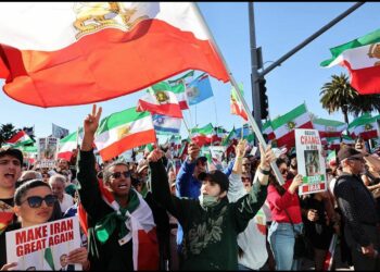 رئيس مجلس النواب الأميركي يندد بالقتل العشوائي في إيران ويطالب المجتمع الدولي بالتدخل الفوري 2026