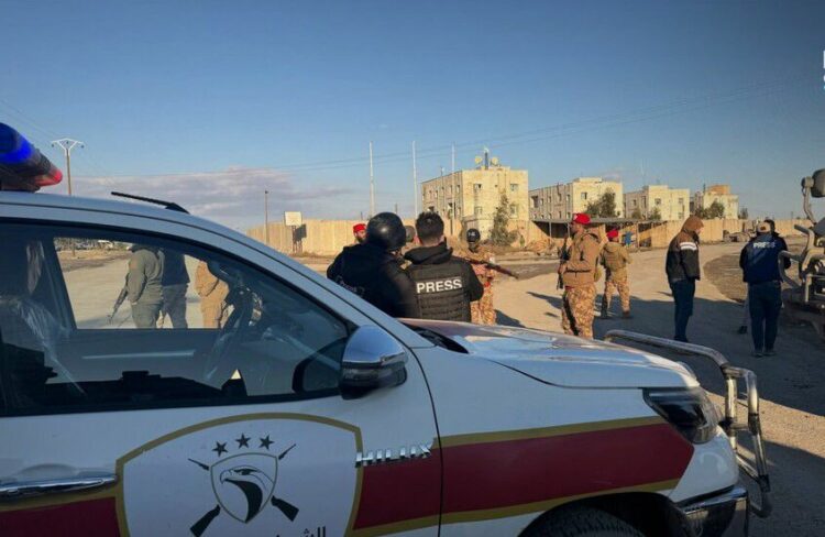 سوريا : تعزيزات أمنية مشددة حول سجن الأقطان شمال الرقة وسط مخاوف من تهديدات داعش 2026