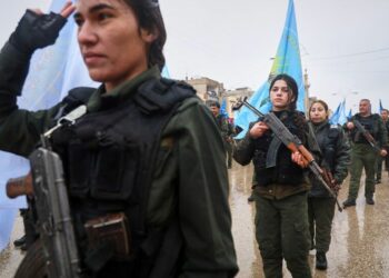 تصعيد في شمال سوريا: قوات قسد تدعو للتعبئة العامة وسط توتر مع دمشق وأنقرة 2026