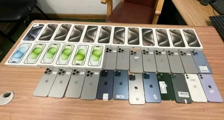 اعتباراً من الأربعاء 21 يناير 2026.. انتهاء المهلة الاستثنائية لدخول الهواتف المحمولة بدون جمارك 2026