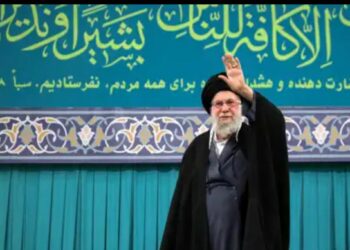 الحرس الثوري الإيراني: الذراع العسكري والاقتصادي الذي يضمن بقاء خامنئي ويسيطر على القرار والدولة 2026